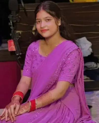 Hinganghat Call Girls Service