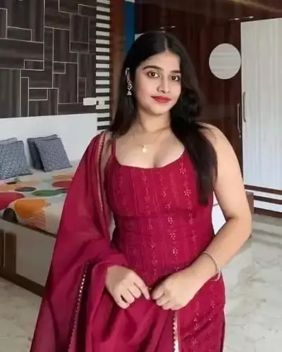 Hinganghat Escorts