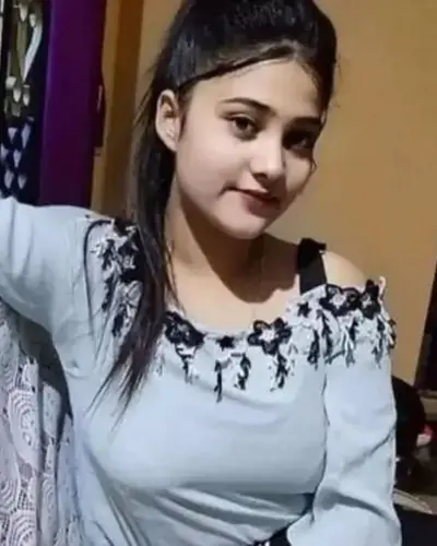Hinganghat Escort